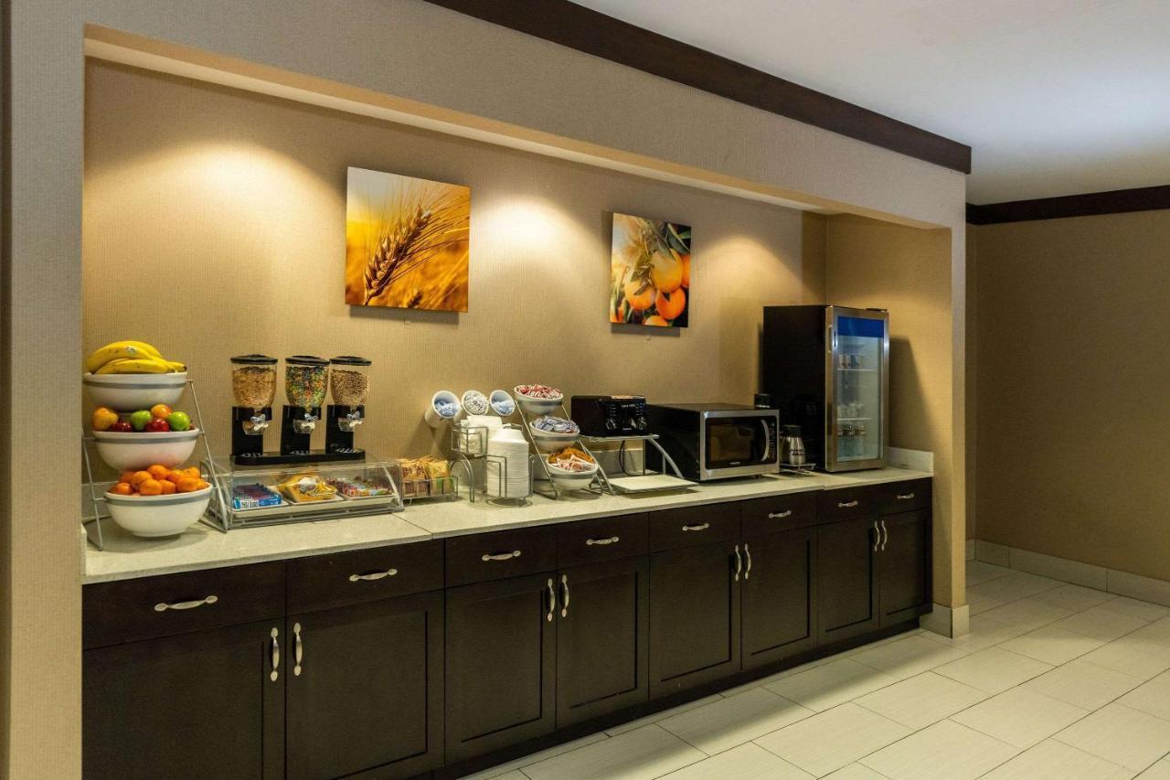คอมฟอร์ต สวีท ฮุสตัน เวสต์ แอท เคลย์ โร้ด Hotel ฮูสตัน ภายนอก รูปภาพ
